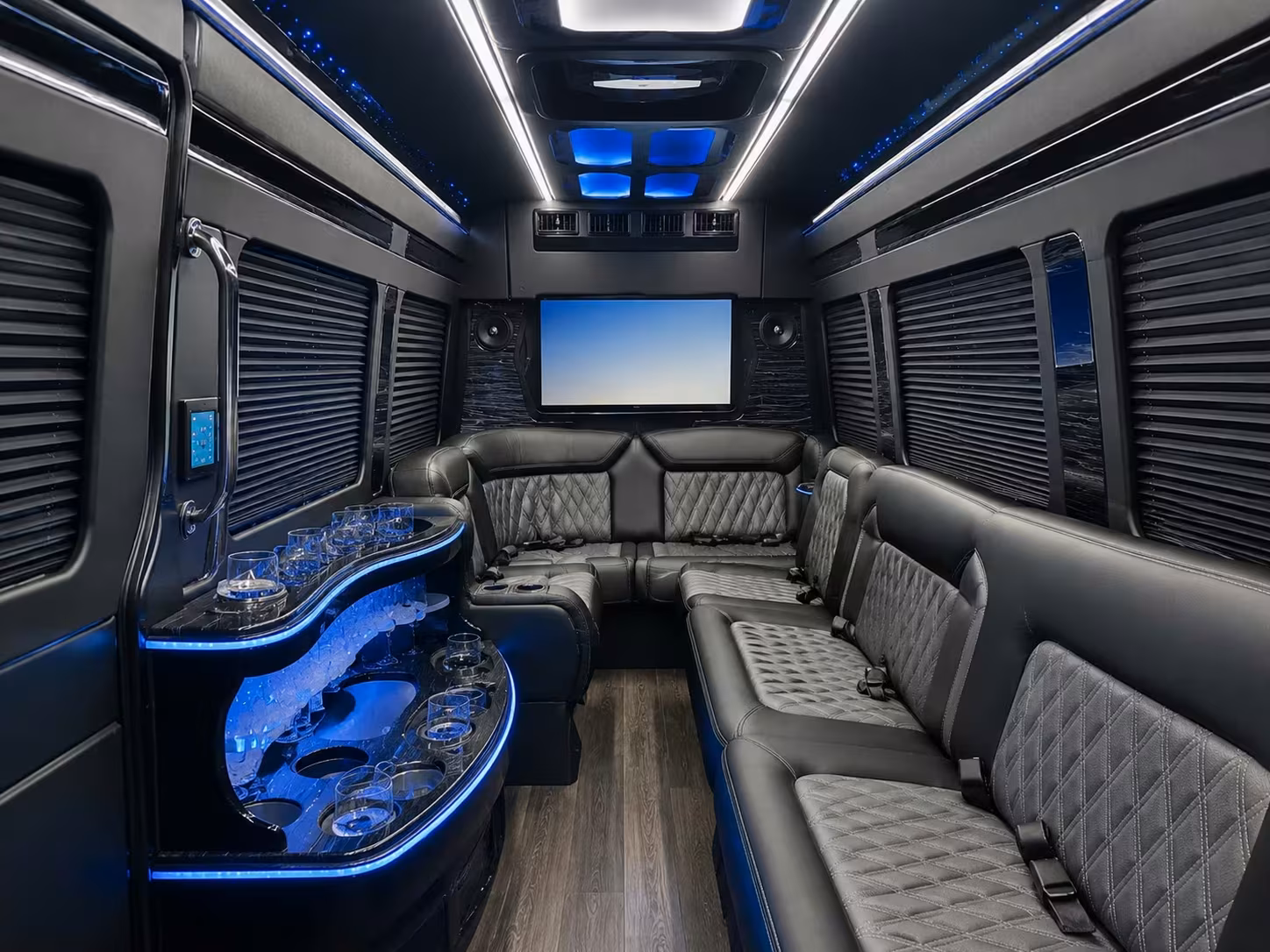 bus rental options for staten island trips