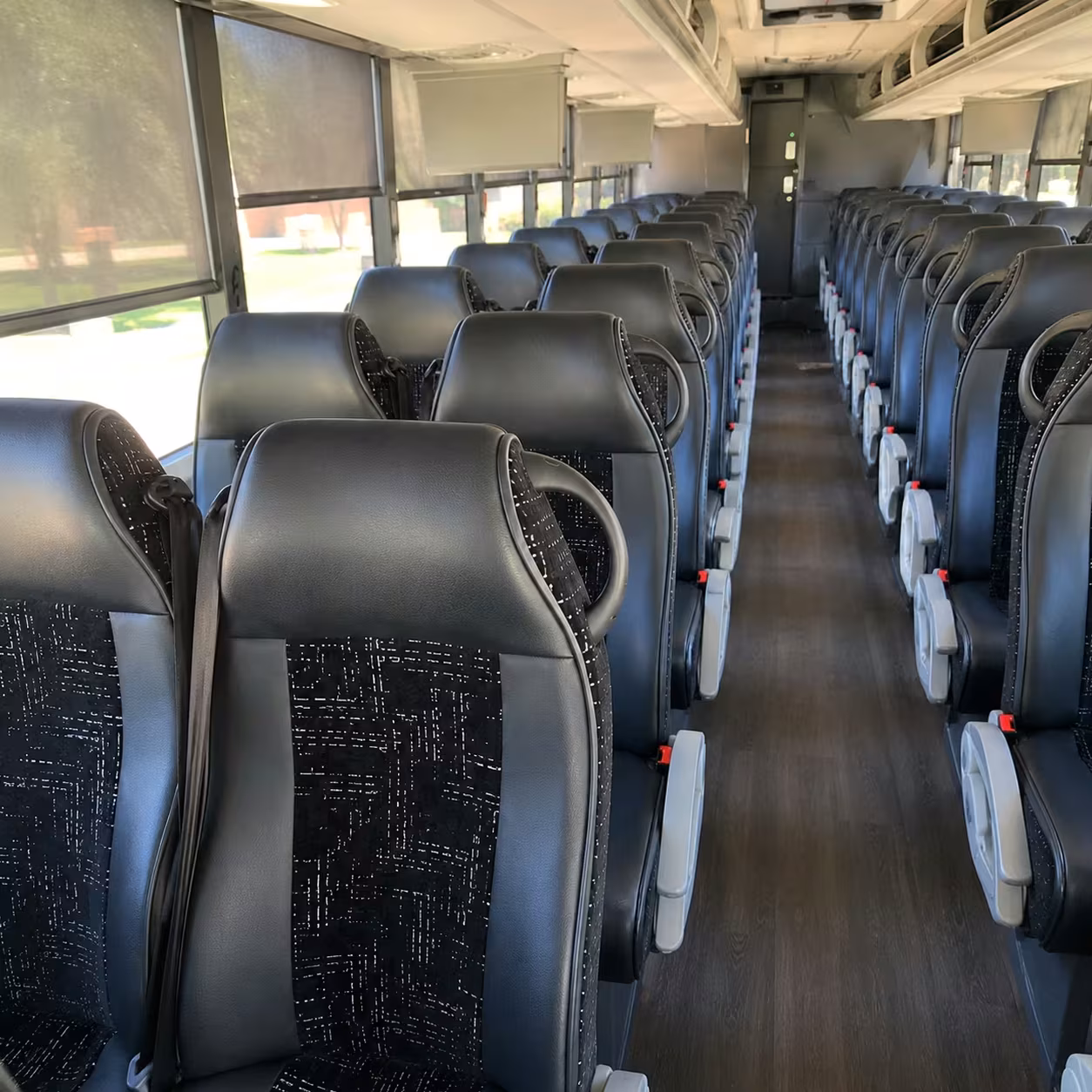 charter buses for large staten island prom groups and schools