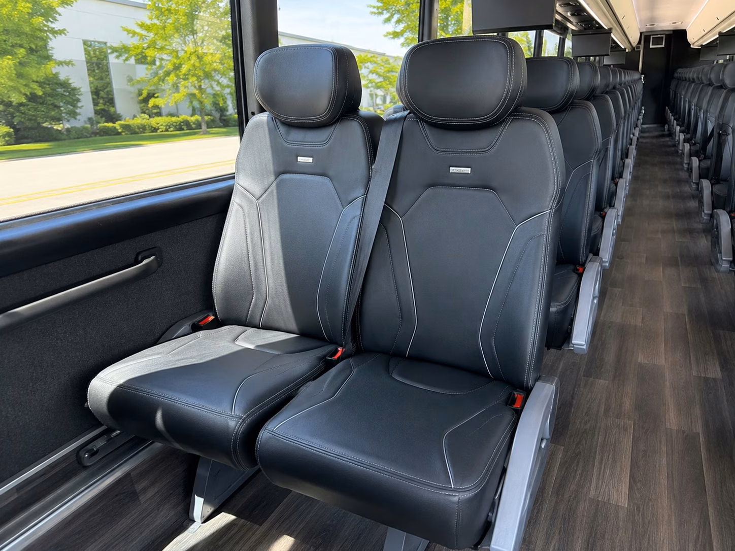 how where and when you re traveling affects charter bus rates in staten island