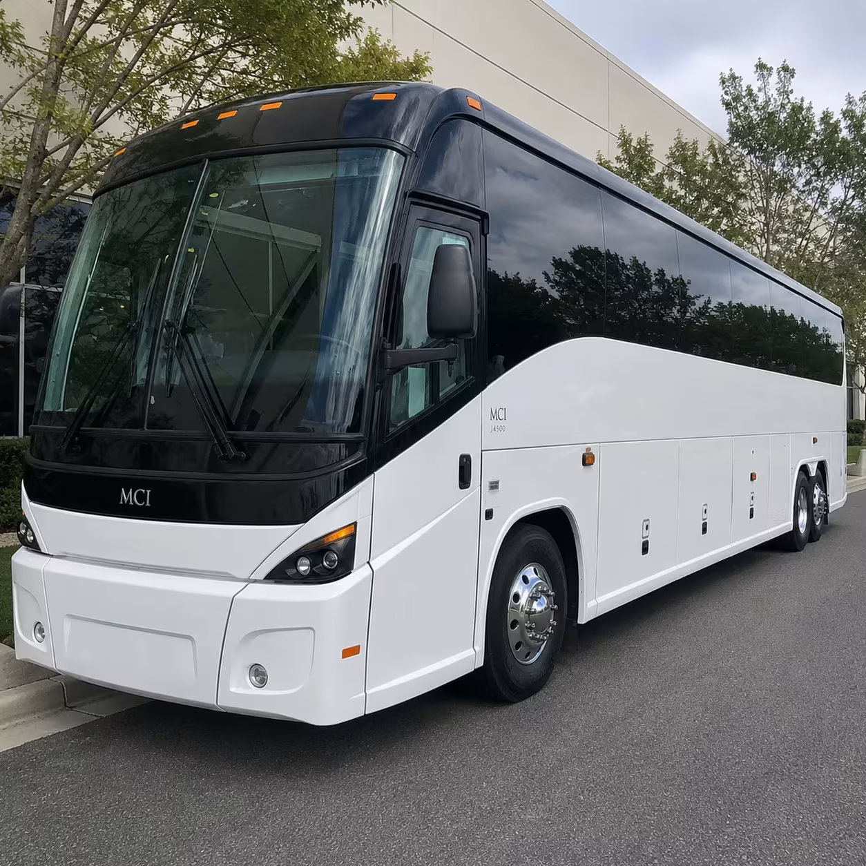 staten island government shuttle buses for borough hall offices