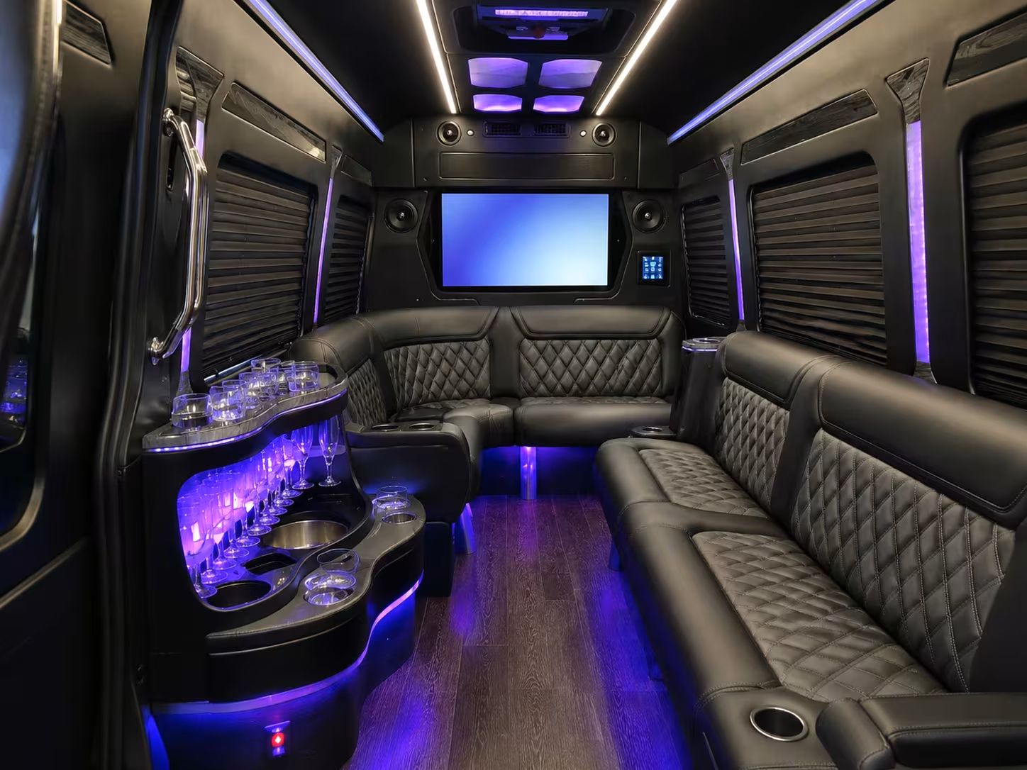 staten island shuttle buses for historic and cultural field trips